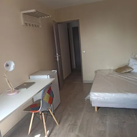 5 Proche De Toute Commodite